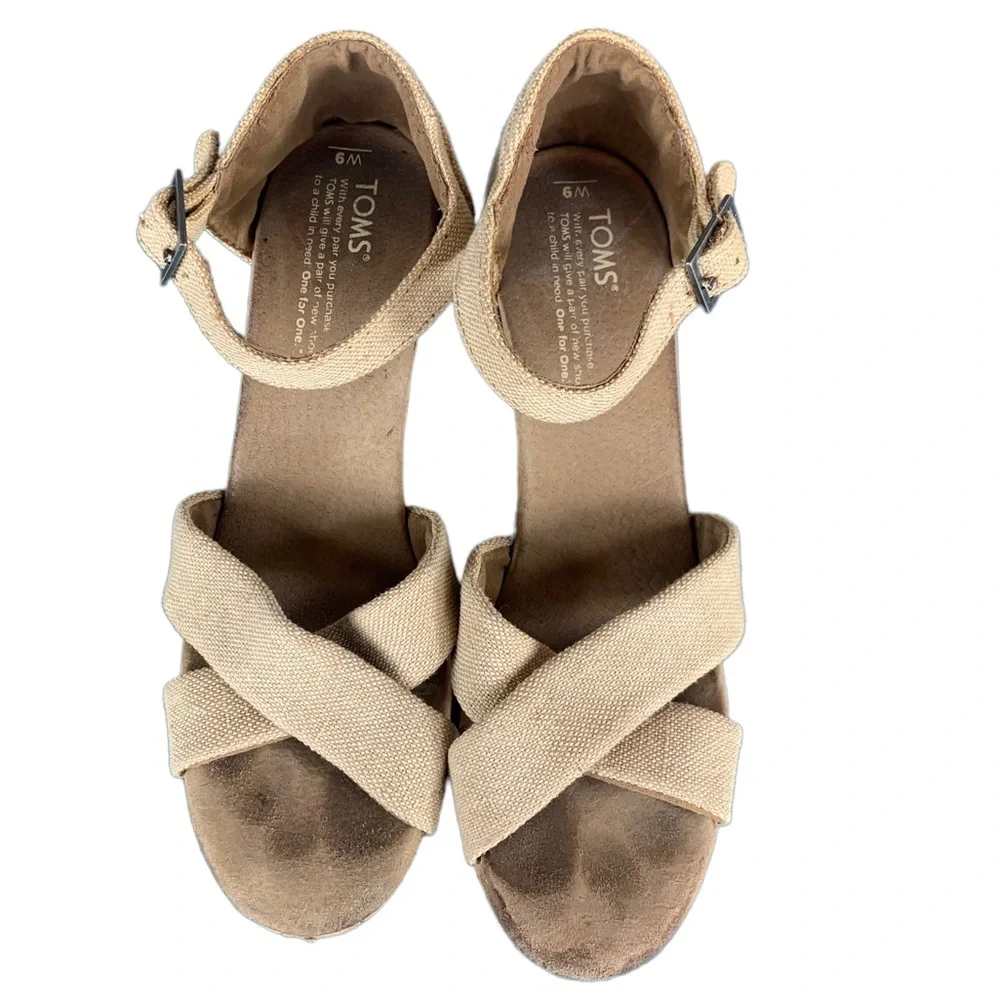 TOMS. Sienna Burlap Cork Wedge Platform Sandals - Size 9